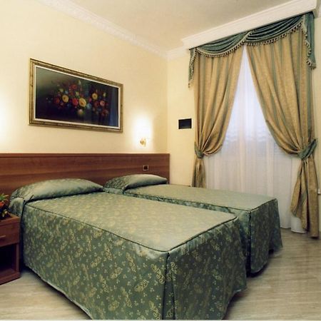 Hotel Magic Roma Dış mekan fotoğraf